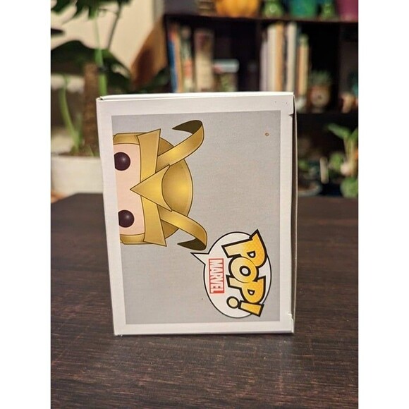 Funko Pop! Marvel Loki Black and White Hot Topic #36 Vaulted w/Protector - Picture 5 of 6